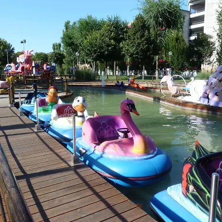 In 21790 Апартаменты