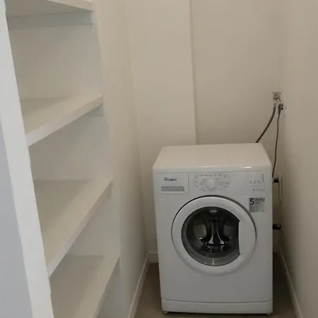 In 21790 Apartment